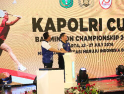 Jenderal Sigit Sebut Turnamen Bulutangkis Kapolri Cup Pintu Masuk Mengikuti Kejuaraan Nasional dan Internasional