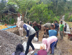 TMMD ke 121 Bangun Jalan, Warga Desa Selur Senang Bisa Angkut Barang