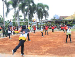 Semarak HUT RI ke-79: Persit KCK Trenggalek Gelar Lomba Bola Voli yang Meriah