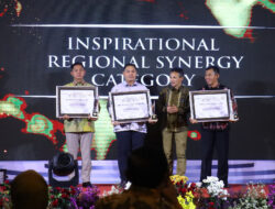 Kapolres Bojonegoro Raih Penghargaan Jawa Pos Radar Bojonegoro Awards 2024