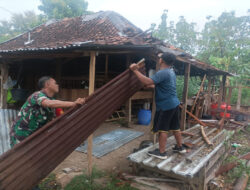 Jalin Keharmonisan Babinsa Kemusu Ikut Atasi Kesulitan Warga