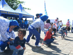 Meriahkan HUT Ke- 53, Keluarga Besar Lanal Banyuwangi Gelar Jalan Sehat