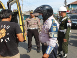 Polres Ponorogo Gelar Pemeriksaan Kendaraan Umum dan Angkutan Barang