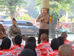 Kapolres Pasuruan Berikan Semangat Kepada Anggota Pelatihan Paskibraka Jelang Pengibaran Sang Merah Putih