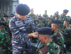 Jiwa Patriot Terpatri, Siswa Dikmata Satdik-2 Kodiklatal Jalani Tradisi Mandi Samudera dan Pembaretan