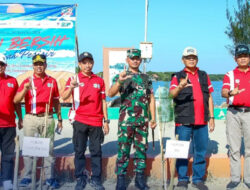 Aksi Bersih Sampah Pesisir Wisata Pantai Kutang