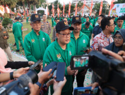 Berangkatkan Kontingen Jatim Berlaga di PON XXI Pj Gubernur dan Kapolda Jatim Beri Motivasi Atlet