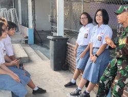 Pacu Semangat Belajar Siswa, Babinsa Karangasem Sambangi SMK MIKAEL dan Berikan Motivasi