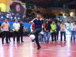 Kapolda Jatim Resmi Buka Garuda Futsal League Bersama Kadindik