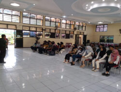 Kepala Staf Kodim 0735/Surakarta Berikan Pembekalan Penguatan Persiapan Program Magang Luar Negeri SMKN 7 Surakarta