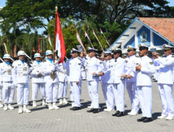 Ratusan Calon Bintara TNI AL Dilantik, Dankodiklatal Berpesan Jaga Moral dan Mental