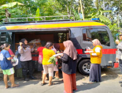 Polresta Banyuwangi Sosialisasi Kamtibmas Jelang Pilkada Melalui Mobil Sayur