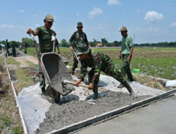 Warga antusias dukung Satgas, Danramil 04 Tawangsari Optimis Sasaran Fisik TMMD selesai Tepat Waktu