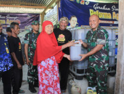 Kodim 0806/Trenggalek Dorong Pertanian Organik: 2000 Liter Pupuk Cair untuk Petani Gandusari!