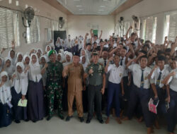 Ini Pesan Dandim 0812/Lamongan Dalam Program Senin Berkibar di SMPN 1 dan 2 Turi