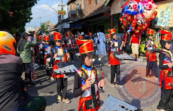 Pawai Meriah Merayakan Hari Santri