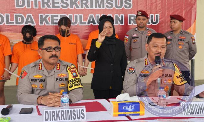 Promosikan judi onlene lewat ig, Empat Pelaku Diamankan subdit V Tindak Pidana Siber Ditreskrimsus polda Mepri