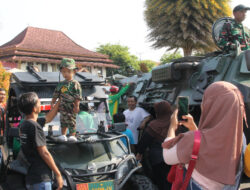 Ribuan warga meriahkan HUT TNI ke-79 di alun alun Sragen