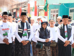 Cooling System Pilkada 2024, Polres Kediri Kota Touring Religi Ziarah Makam Bersama Santri