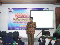 Ketua Dikdasmen dan PNF PDM Lamongan Menjadi Narasumber Pelatihan Kepemimpinan Pelajar Muhammadiyah