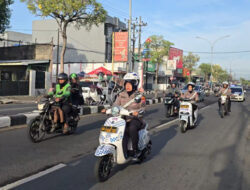 Polwan Gresik Jadi Pionir Patroli Kendarai Motor Listrik Edukasi Ramah Lingkungan