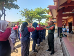 Terjawab..!! Ternyata Begini Cara Babinsa Kelurahan Sumber dalam Membentuk Mental dan Karakter Siswa Sejak Dini