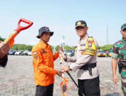 Kolaborasi, Polres Ponorogo dan Lintas Instansi Siapkan Personel Hadapi Bencana Hidrometeorologi