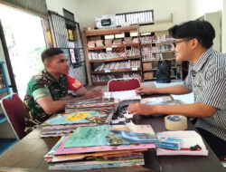 Dukung Adanya Perpustakaan di Wilayah Binaan, Babinsa Laksanakan Komsos dengan Pengelola Gedung Perpustakaan Sriwedari