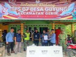 Sinergitas Babinsa Posramil Gerih Dan Bhabinkamtibmas Kawal Ketat Distribusi Logistik Pilkada