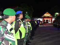 Masa Tenang, TNI – Polri di Pororogo Lakukan Patroli Gabungan