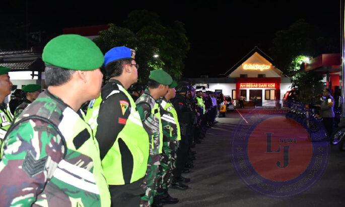 Masa Tenang, TNI – Polri di Pororogo Lakukan Patroli Gabungan