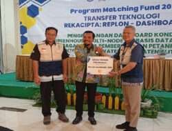 Sistem IOT PENS Bantu Kelompok Tani Melon di Blitar