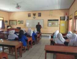 Pupuk Jiwa Patriotisme, Babinsa Kodim Ponorogo Berikan Materi Wawasan Kebangsaan