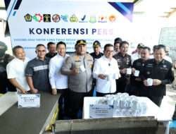 Menteri Perdagangan Apresiasi Polres Pelabuhan Tanjungperak Ungkap Barang Impor Ilegal Senilai 9,8 M