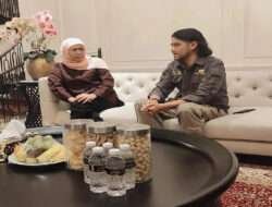 Judul Ketua Prabu Satu Nasional DPD Jawa Timur beserta Jajaran Berkunjung di kediaman Ibu Khofifah Indar Parawansa