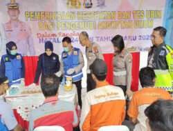 Jelang Nataru, Ditlantas Polda Jatim Laksanakan Ramcek Angkutan Umum dan Tes Urine Pengemudi