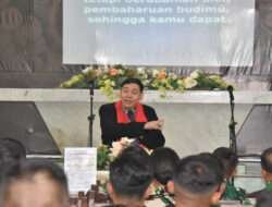 Jelang Perayaan Natal 2024, Siswa dan Antap Kodiklatal Laksanakan Doa Bersama