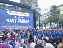 Surabaya, Kota Angkatan Laut: Wadan Kodiklatal Meriahkan Navy Parade di Hari Armada RI