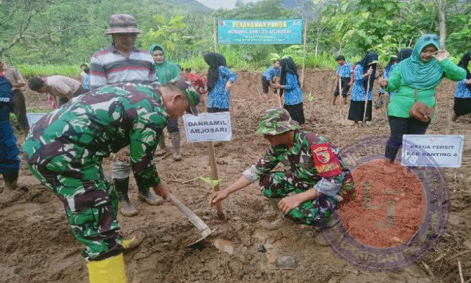 TNI-AD Bersatu Dengan Alam, Kodim 0801/Pacitan Gelar Aksi Tanam Pohon