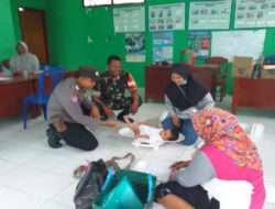 Wujudkan Balita Sehat, Babinsa Dampingi Posyandu Di Wilayah Binaan