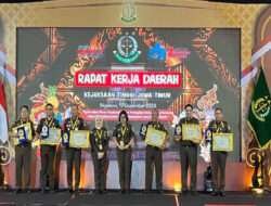 Bidang Pidsus Kejari Tulungagung Raih Peringkat 2 Terbaik di Rakerda Kejati Jatim 2024