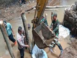 Tanggul Jebol dan Jembatan Terdampak Banjir Jadi Target Karya Bakti Kodim Ponorogo dan Unsur Terkait