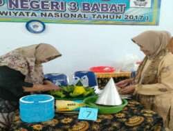 Memperingati HUT ke-25 Darmawanita dan Menyongsong Hari Ibu, DWP SMP Negeri 3 Babat Gelar Lomba Tumini
