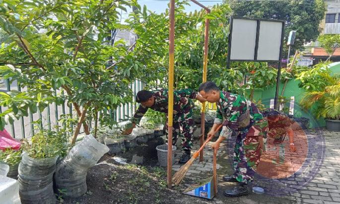 Begini Cara Danramil 04/Jebres Bersama Anggota dalam Mendukung Swasembada Pangan Wilayah