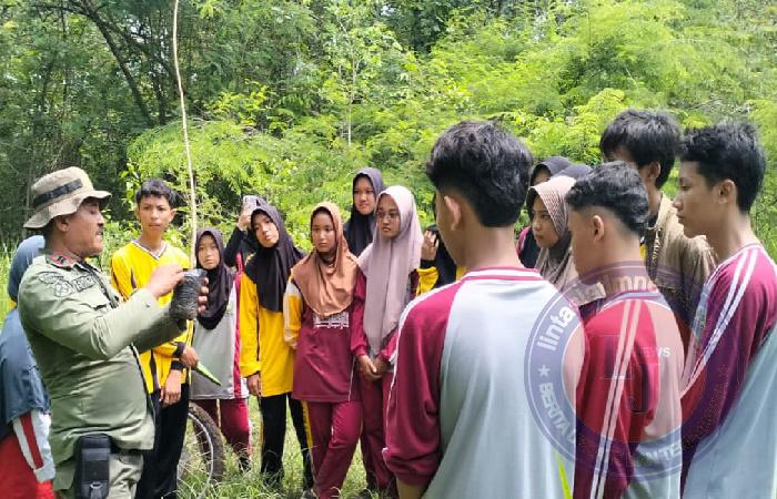 SMA Assa’adah Bungah Gresik Gelar Giat Diklat di Hutan Panceng