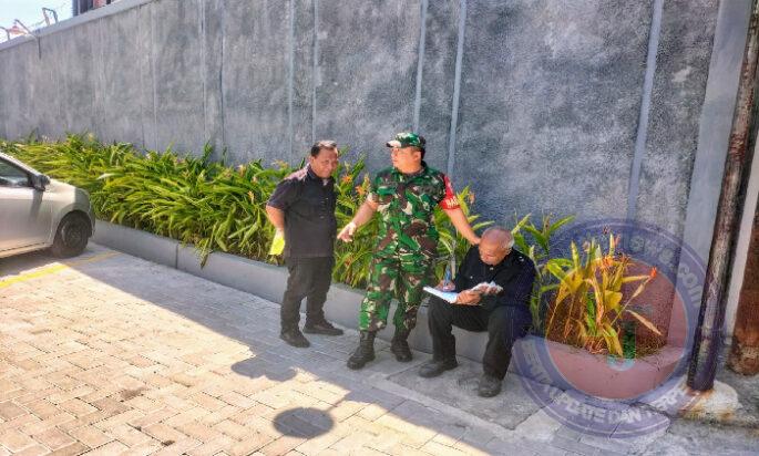 Inilah Selipan Pesan Babinsa Jayengan Kepada Security Hotel, Tetap Jaga Keamanan dan Ketertiban