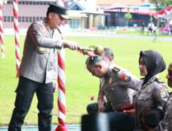 Kapolda Jatim Pimpin Upacara Kenaikan Pangkat 3.057 Personel