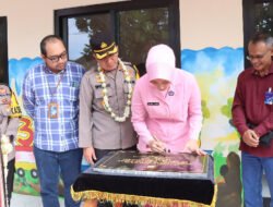 Menyongsong Generasi Emas 2045, Polres Blitar Resmikan TK Kemala Bhayangkari 45 Kalipang Lotim