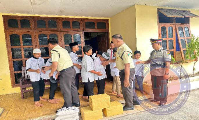 Peduli Sesama Polres Ngawi Gelar Baksos Peringati Hari Satpam ke – 44