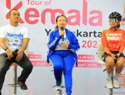 Yayasan Kemala Bhayangkari Gelar Baksos Perbaikan Irigasi Jalan di Yogyakarta